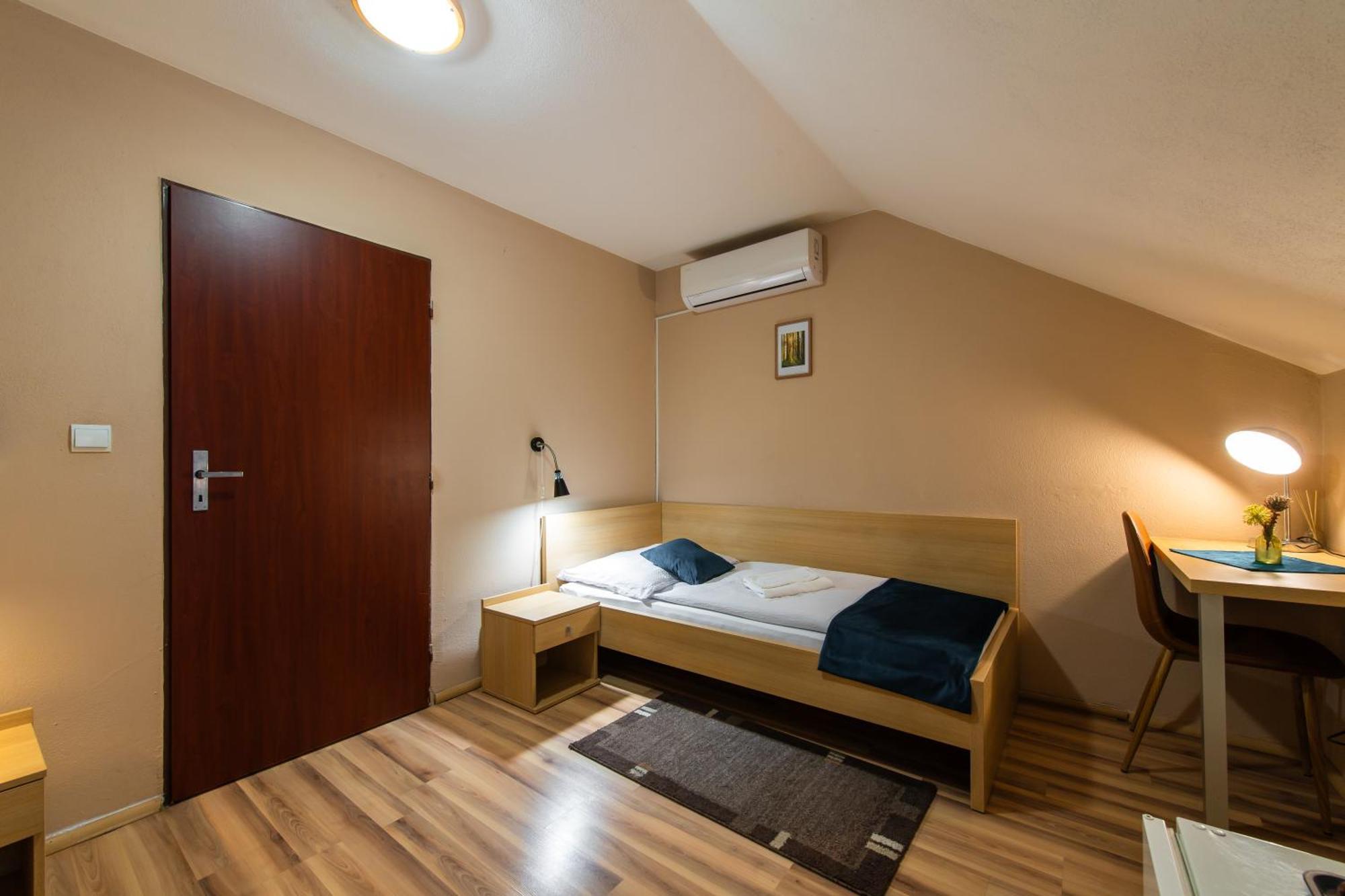 Penzion Siesta Vráble Dış mekan fotoğraf