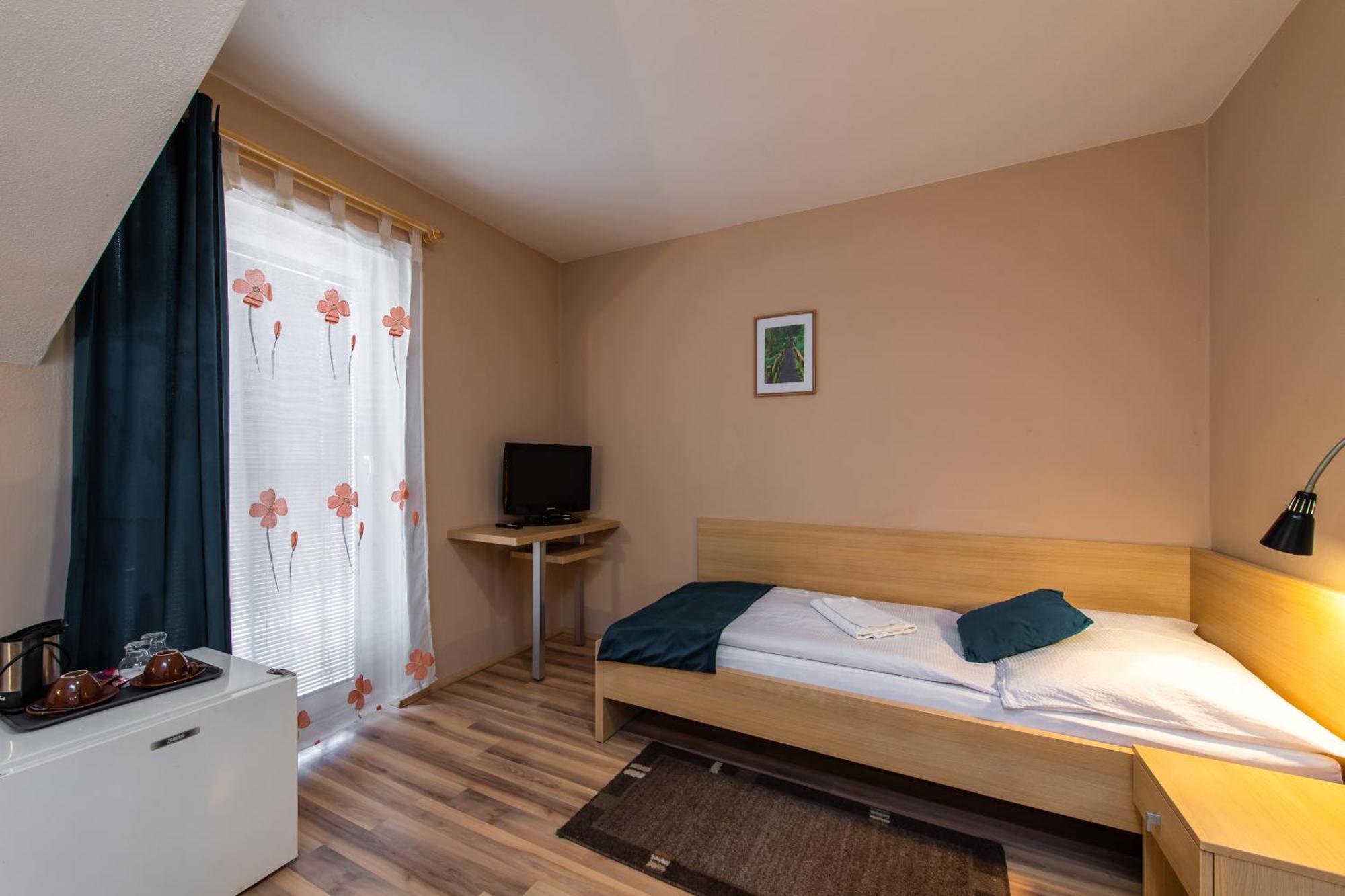 Penzion Siesta Vráble Dış mekan fotoğraf